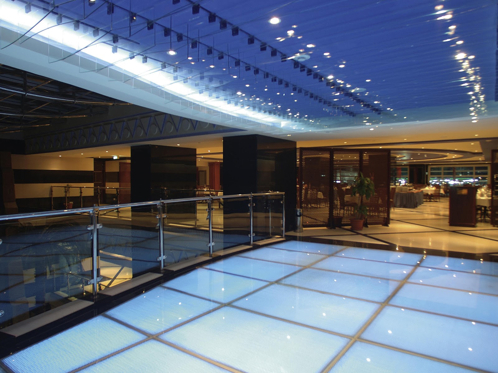 Anwar Al Madinah Mövenpick - Image 3