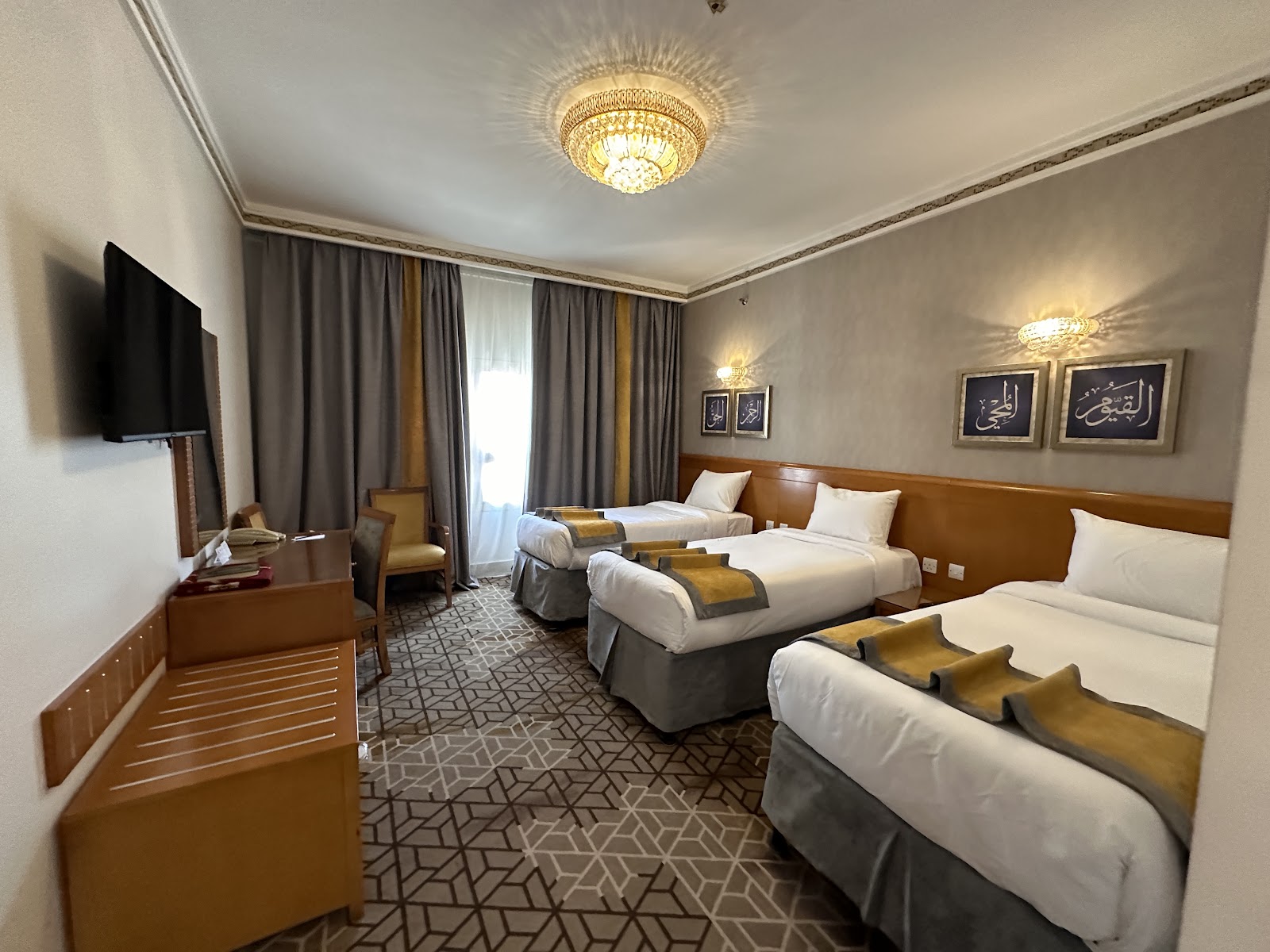 Emaar Grand Hotel Mecca - Image 2